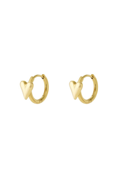 Hoop with mini heart earrings