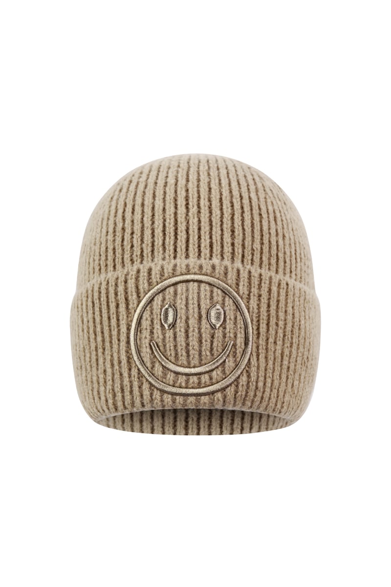 Smiley hat